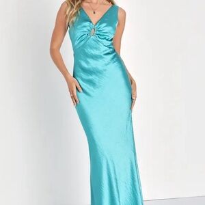 NWT Lulu's Satin Keyhole Maxi Dress in Aqua Blue